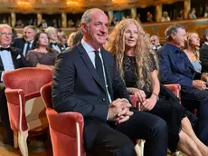 Luca Zaia con la moglie alla Fenice