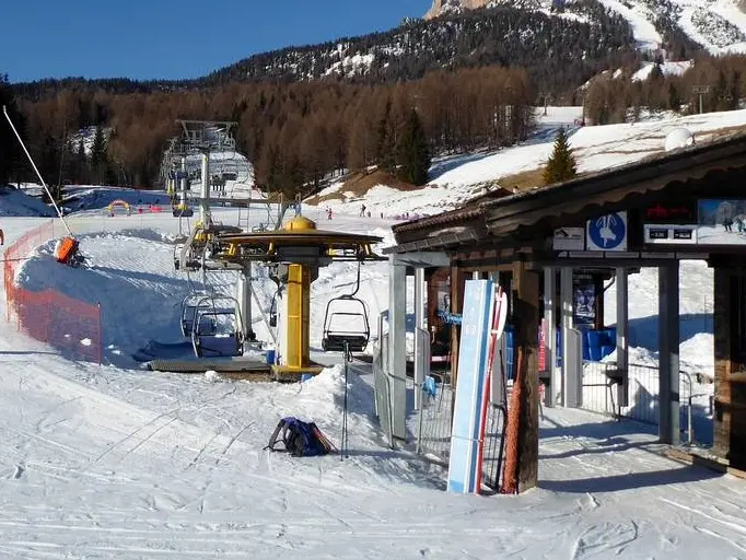 La seggiovia baby di Socrepes durante la stagione invernale