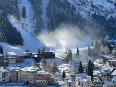 Cannoni in azione ad Arabba