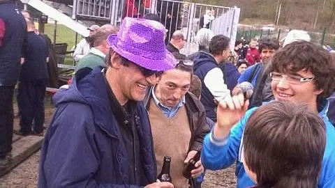 Casimiro Fantuz a una partita di rugby a Villa Montalban