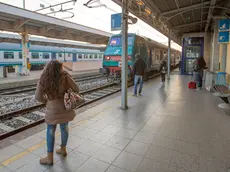Castelfranco - La stazione dei treni Castelfranco, stazione ferroviaria problemi con treni in ritardo