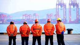 Qingdao, il porto commerciale