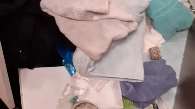 Un appartamento dopo il passaggio dei ladri