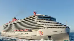 La Scarlet Lady, una delle 4 “Lady Ship” costruite per Virgin Cruises