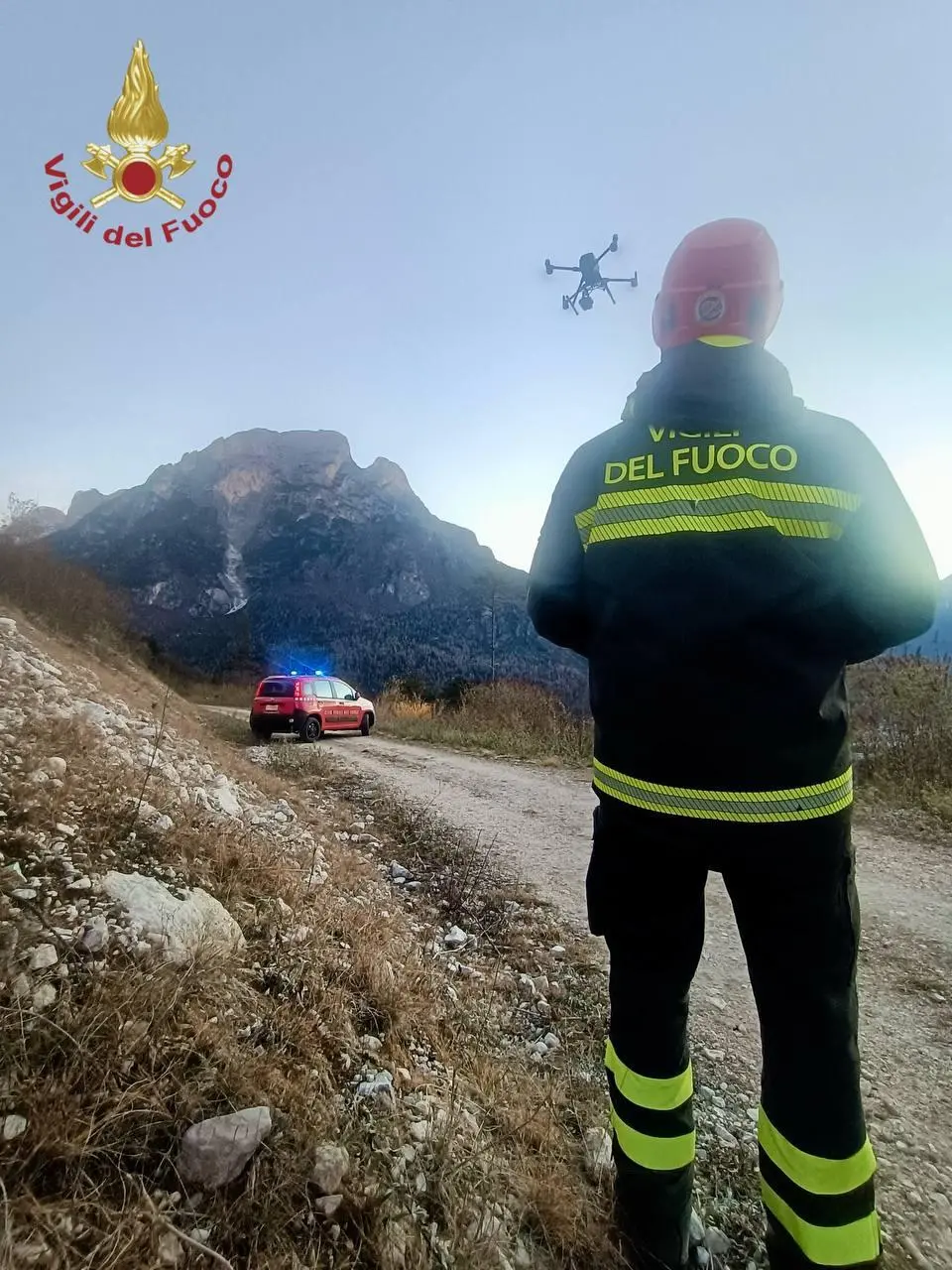 Ricerche in corso anche con i droni sul Framont