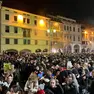 BELLUNO - CAPODANNO - ULTIMO DELL'ANNO - Folla in piazza dei Martiri per la festa di Capodanno