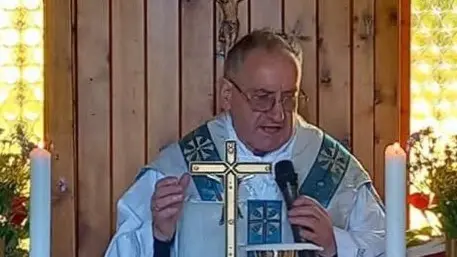 Don Osvaldo Belli: il parroco di Lozzo di Cadore si è spento a 80 anni