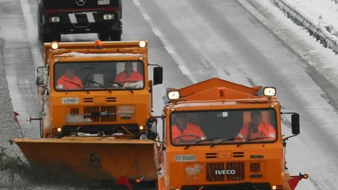 Mezzi spargineve. Autostrade Venete in allerta