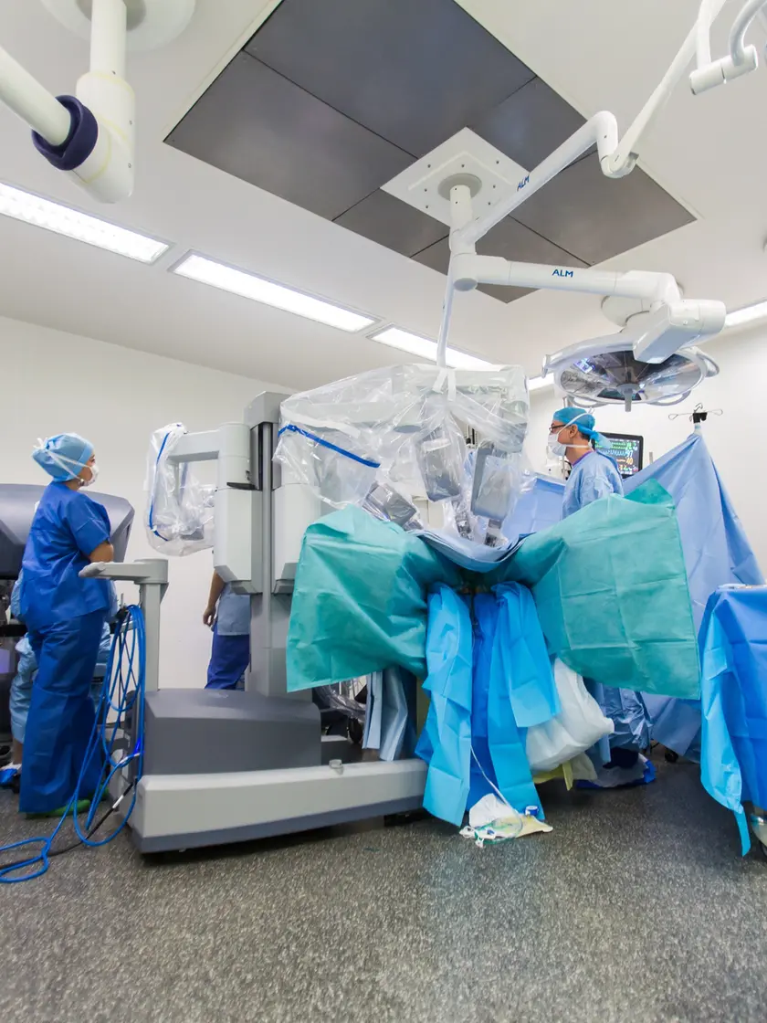 Gli ospedali del Veneto sono tra i più attrattivi d'Italia: nella foto una sala operatoria