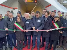 Il taglio del nastro