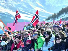 Pubblico e tifo sulle Tofane dove si stanno disputando le gare olimpiche di sci alpino donne
