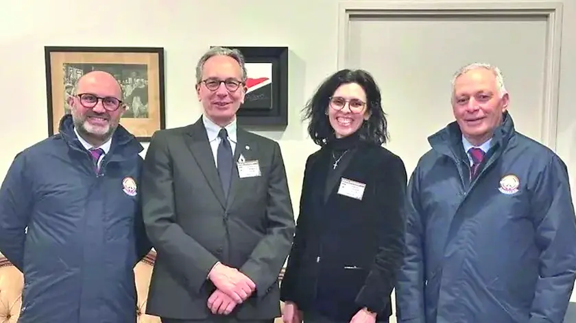 I medici Alessandro de Franciscis e Giada Monami con due volontari dell’Unitalsi