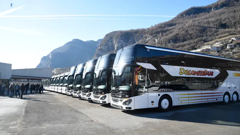 Il caso del bimbo lasciato a terra dal bus ha fatto il giro d'Italia