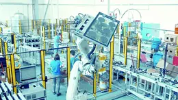 Il reparto porte dello stabilimento di Epta a Limana, nel Bellunese