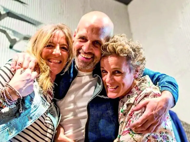 A destra Alessandra “Gnagna” Rotelli con la collega Alessandra Ardizzi e Carlo Boscaro