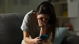 Una vittima di revenge porn