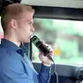 L’utilizzo di un alcolock installato a bordo di un’auto