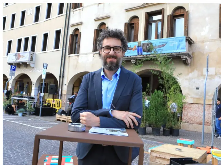 Lo scrittore Matteo Melchiorre