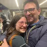 Giulia Coppa di nuovo a casa, l'abbraccio con il papà Federico in aeroporto