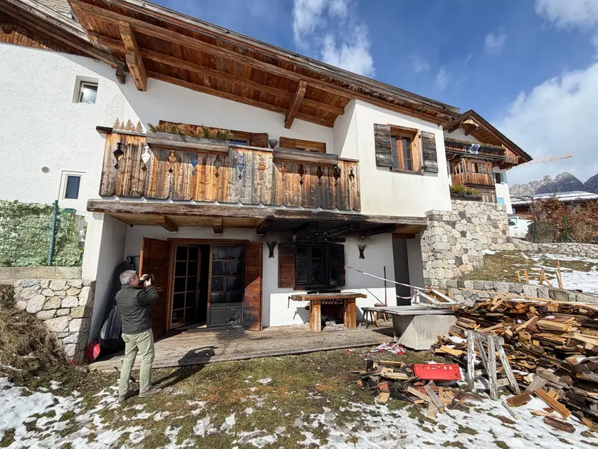 La casa di Gianluca Gaspari dopo l'incendio