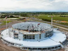 I lavori di costruzione dell'arena di Tessera