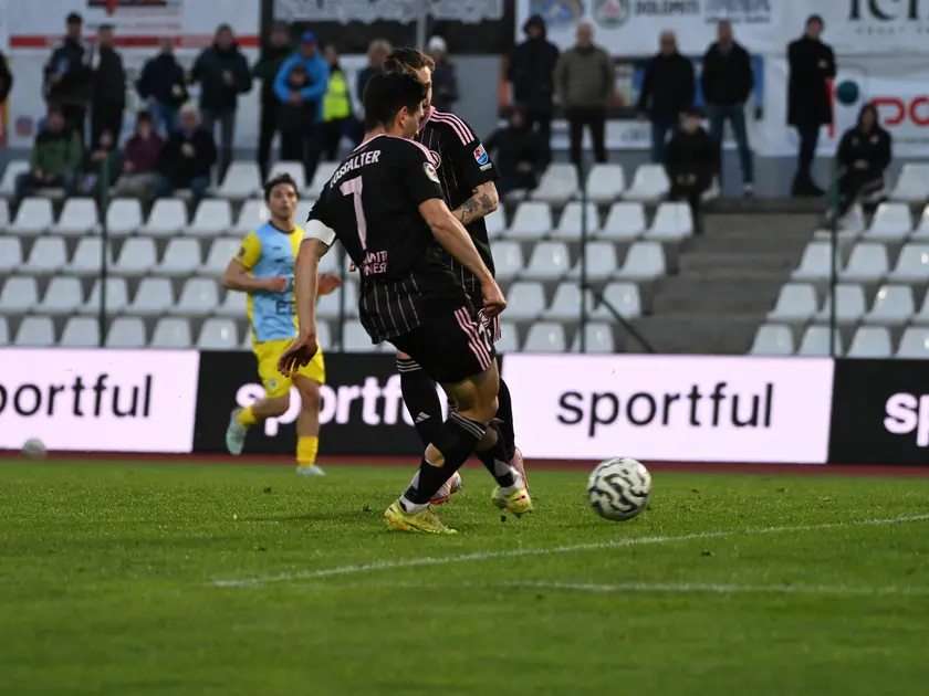La rete di Thomas Cossalter (Foto De Zanet)