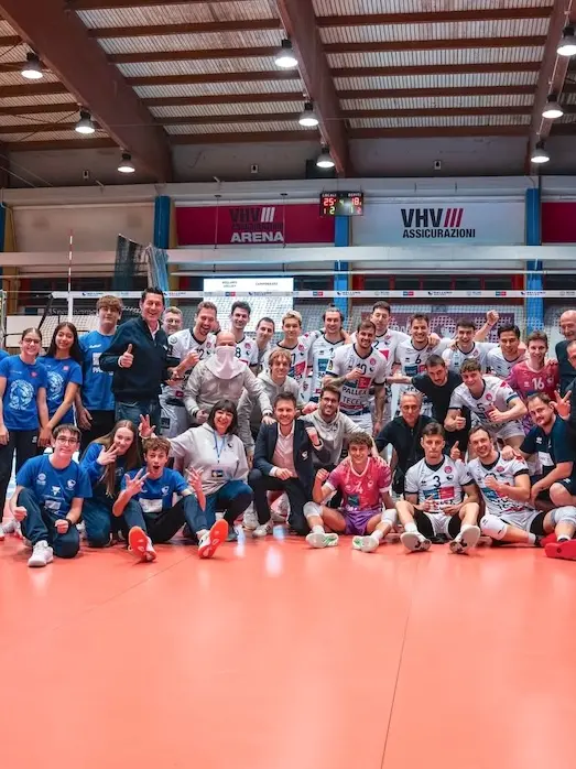 La formazione del Belluno Volley dopo la vittoria contro il Campobasso