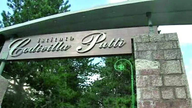 L’ingresso all’ospedale Codivilla di Cortina