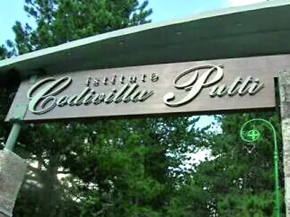 L’ingresso all’ospedale Codivilla di Cortina