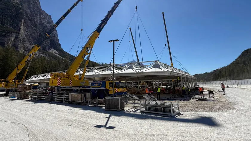 Lo smontaggio del Villaggio olimpico di Cortina
