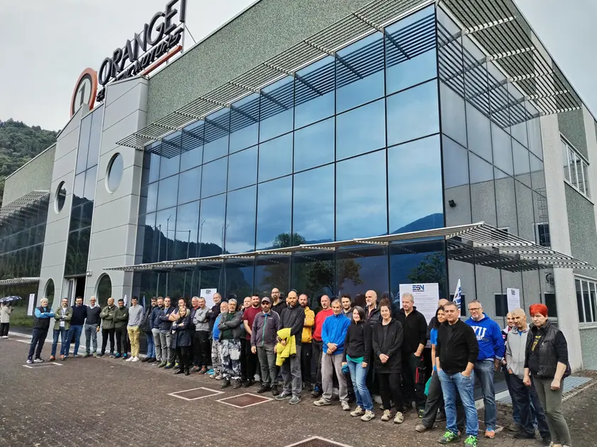 Crisi industria, stop di protesta in Orange 1: cassa integrazione e allarme concorrenza cinese