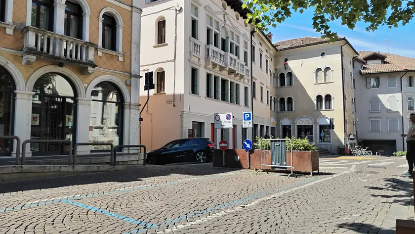 Feltre, centro deserto nei weekend. Una commerciante: «Dopo il Giro d’Italia chiudo per protesa»