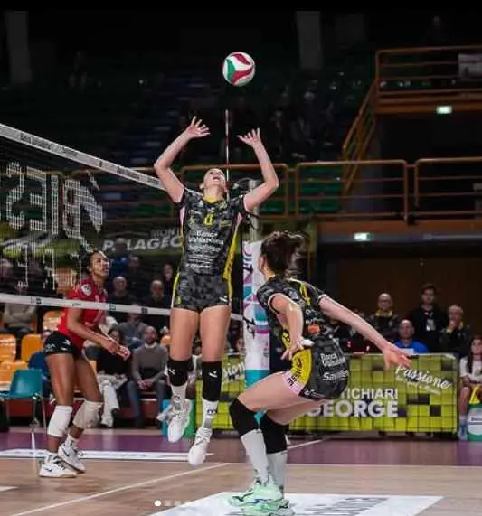 Caterina Schillkowski in palleggio