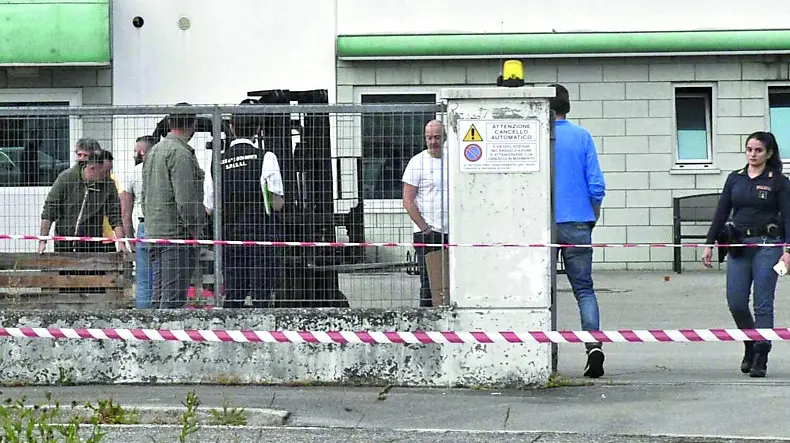 https://images.corrierealpi.it/view/acePublic/alias/contentid/1qzoi0ccig6acox3hn7/0/luogo-tragedia-jpg.webp?f=16%3A9&amp;w=840