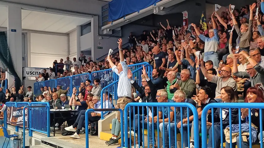 La gioia del presidente Sandro Da Rold in tribuna