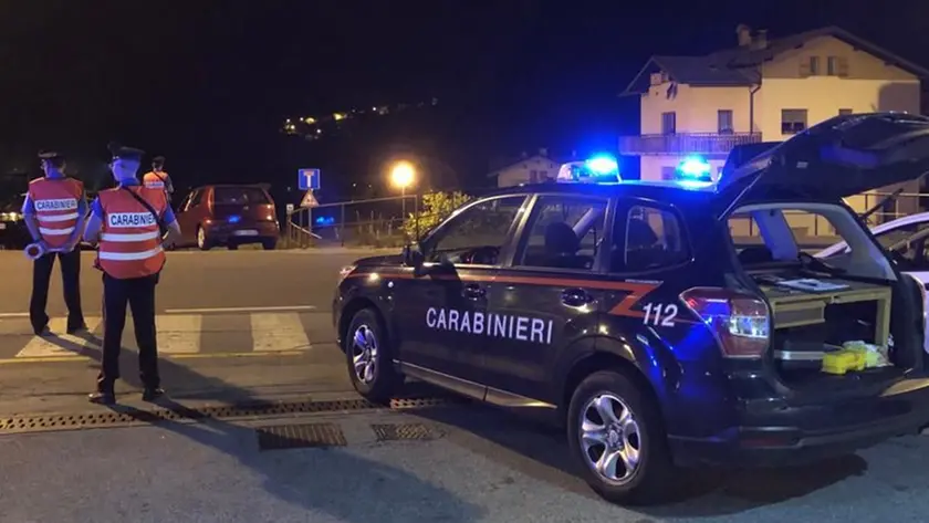 Un pattugliamento dei carabinieri