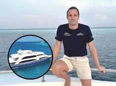 Gianluca Benedetti e, nel tondo, la barca Duca di York, una delle due usate dalla vittima