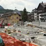 Il cantiere dell’ex stazione di Cortina dove prima erano presenti numerosi parcheggi a pagamento