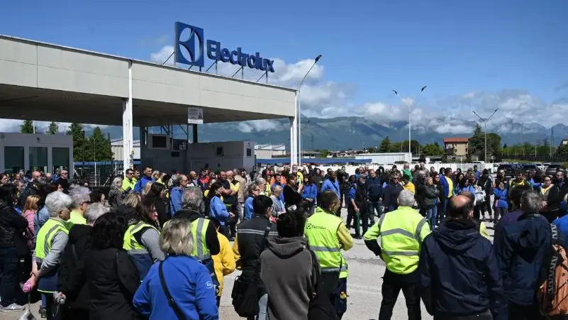 Le Regioni Fvg e Veneto procedono all'unisono per salvaguardare gli stabilimenti di Porcia e Susegana