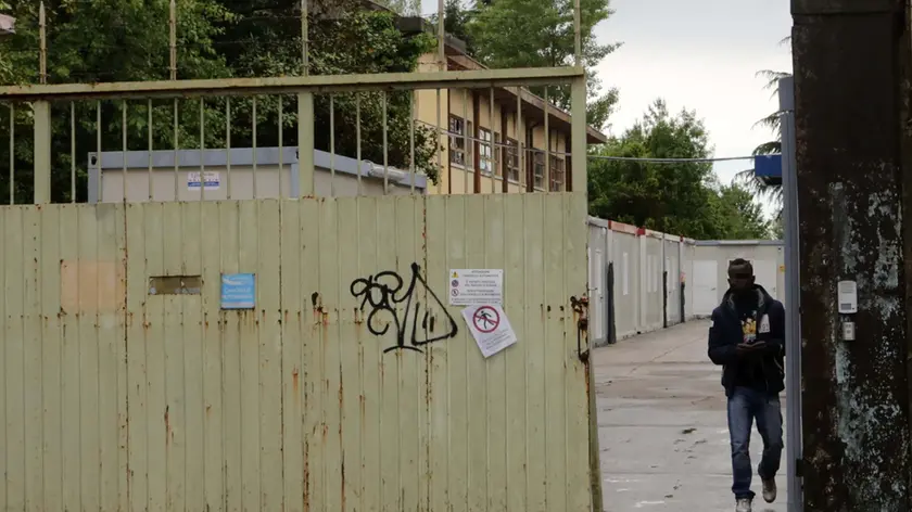 L’ingresso dell’ex caserma Zanusso