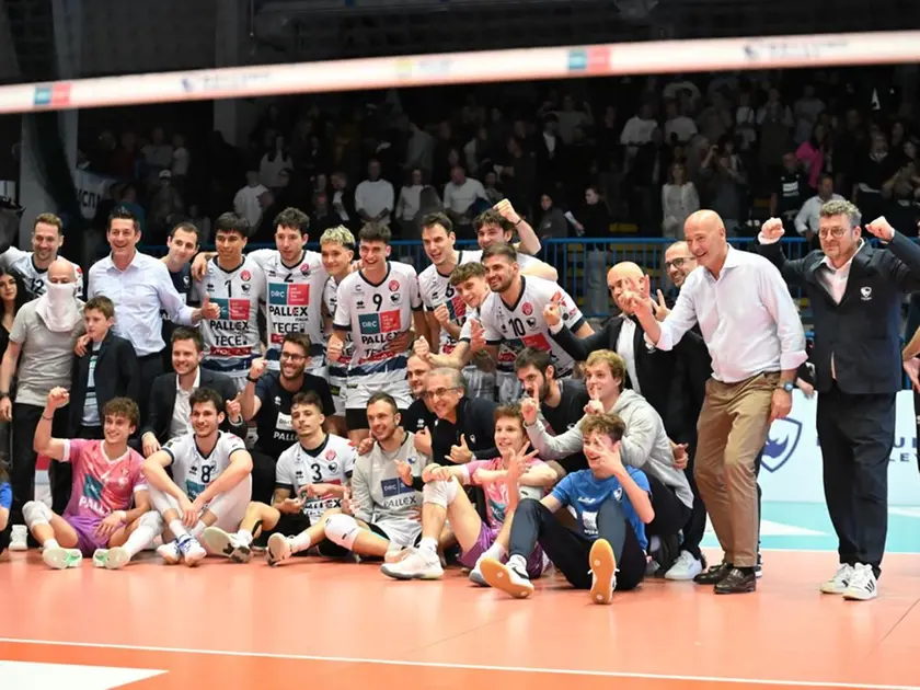 Il Belluno Volley festeggia una vittoria nella passata stagione