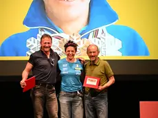 I fondisti Giuseppe Puliè e Maurilio De Zolt con il bronzo olimpico dello snowboard Lucia Dalmasso