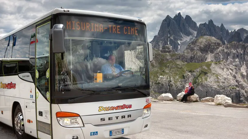 Un mezzo extraurbano di Dolomitibus