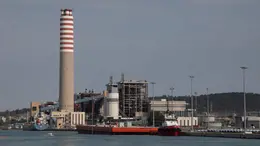 I lavori alla centrale A2A a Monfalcone, che passerà dal carbone al gas (F. Bonaventura)