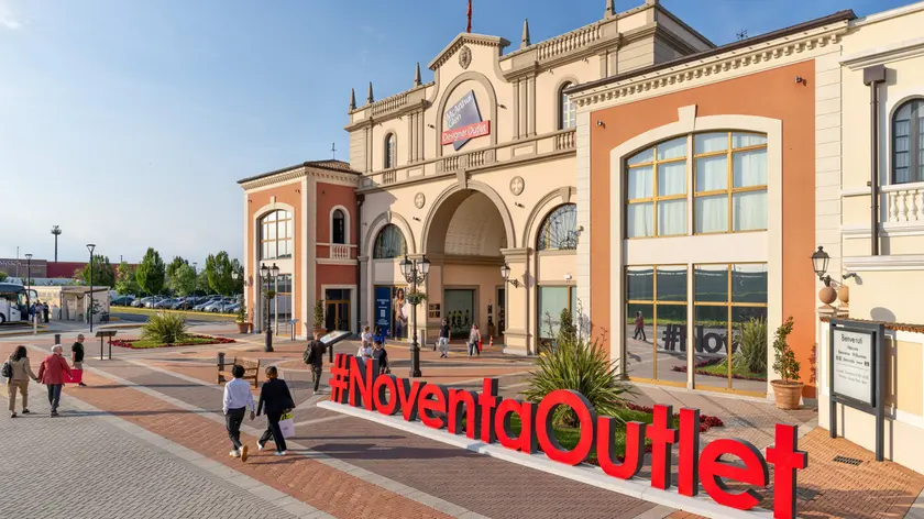 Saldi estivi al Noventa di Piave Designer Outlet:
