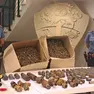 I carabinieri di Feltre con l'arsenale da guerra e la droga sequestrati nel corso dell'operazione di sabato scorso