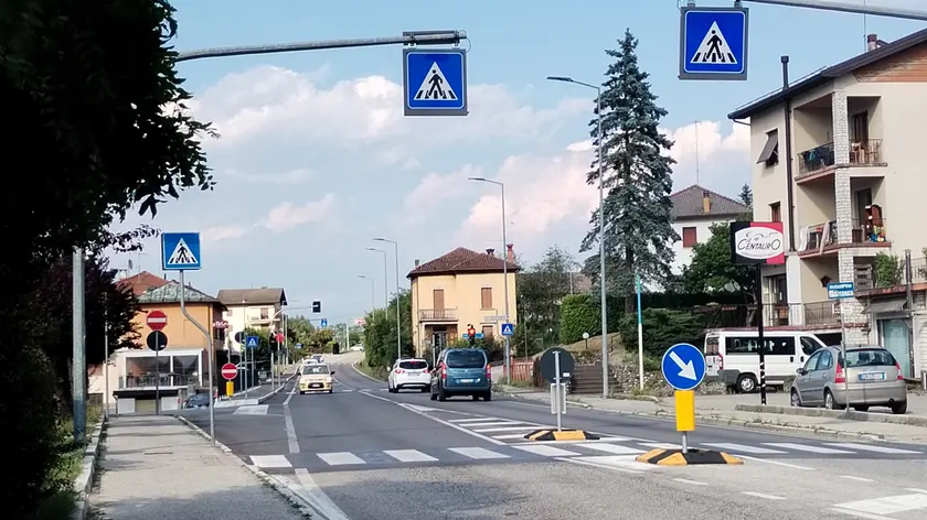 https://images.corrierealpi.it/view/acePublic/alias/contentid/1s85d3tz5ve9m6xgekd/0/semaforopasquer2026.webp?f=16%3A9&amp;w=840
