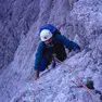 Aldo De Zordi durante una delle sue innumerevoli arrampicate