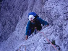Aldo De Zordi durante una delle sue innumerevoli arrampicate