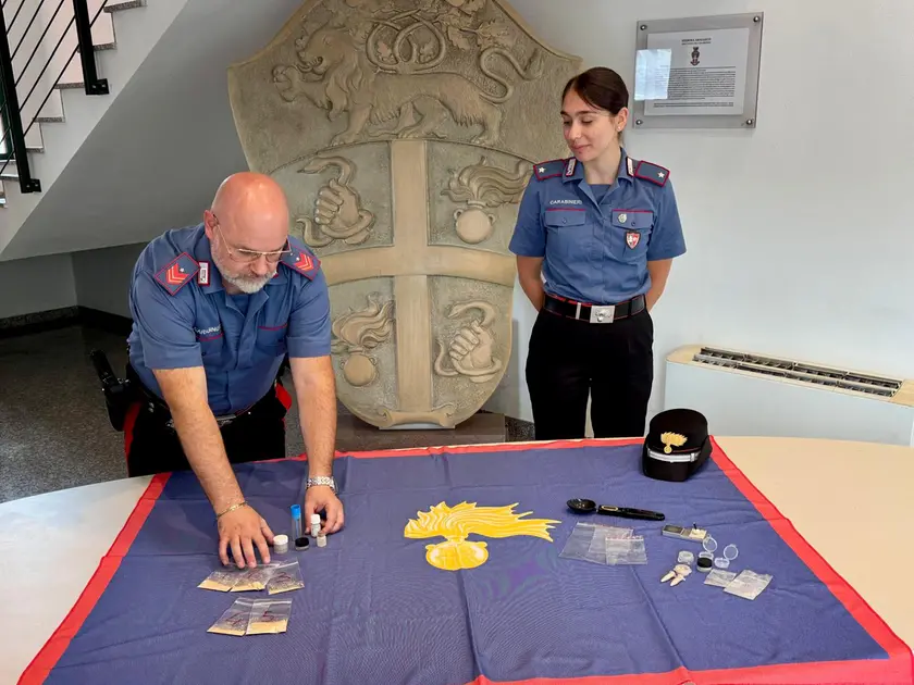 I carabinieri con la cosiddetta droga dell'amore